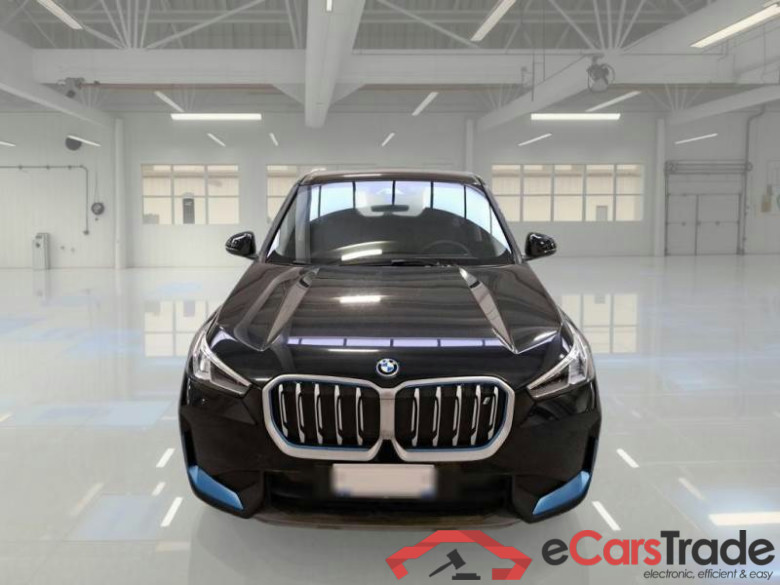 BMW IX1 / 2022 / 5P / SUV 30XDRIVE #6