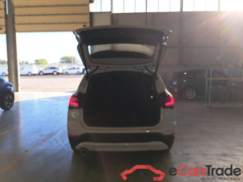 BMW X1 / 2019 / 5P / SUV XDRIVE 25E BUSINESS ADVANTAGE AUTOMATICO #5