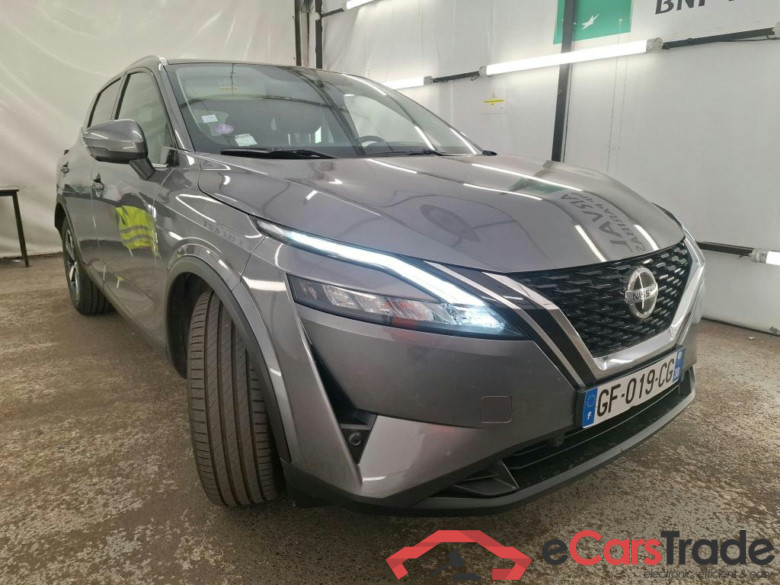 NISSAN Qashqai / 2021 / 5P / Crossover 1.3 MHEV 140 N-Connecta #4