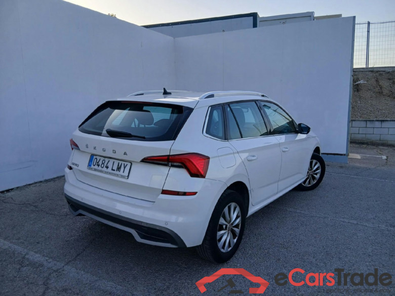 SKODA Kamiq / 2019 / 5P / todoterreno 1.0 TSI 81kW (110CV) DSG Ambition (CX) #2