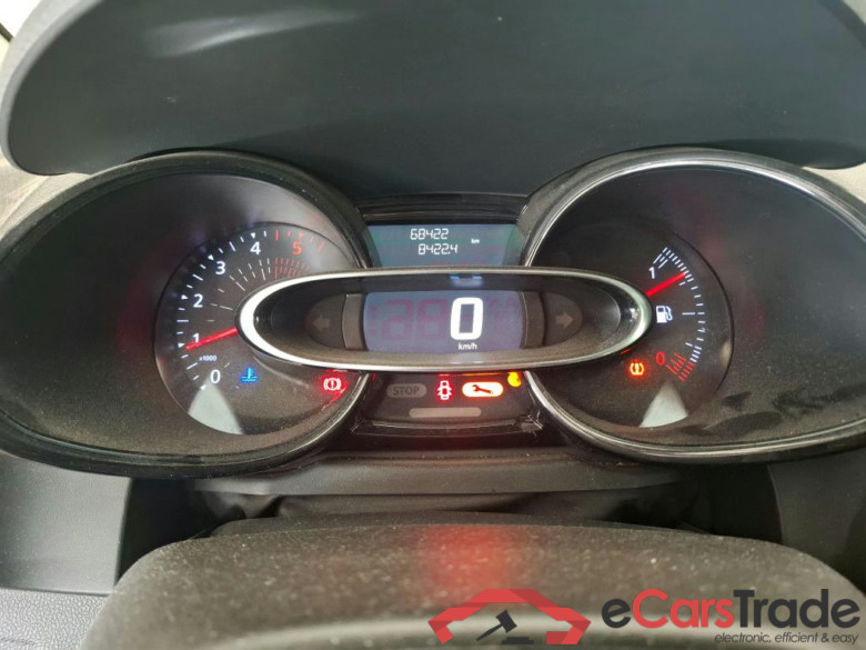 Clio IV Air 1.5 dCi 90CV BVM5 E6 #6