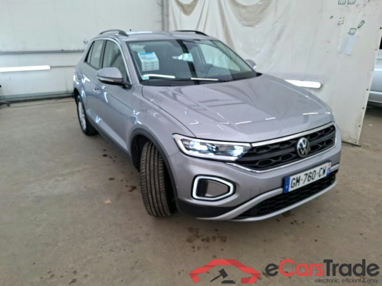 VOLKSWAGEN T-Roc / 2021 / 5P / SUV 1.5 TSI 150 EVO LIFE PLUS DSG7 #4