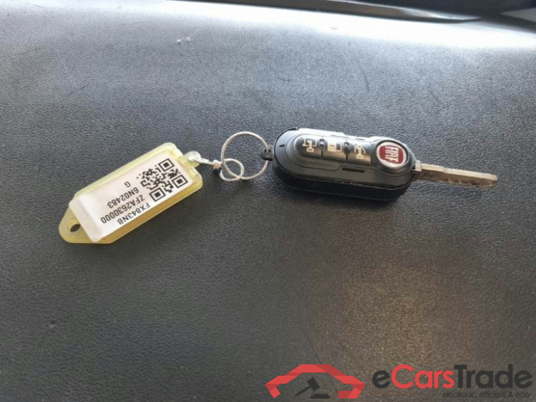 FIAT DOBLÒ CARGO / 2014 / 4P / VETT. FURGONATA 1.6 MULTIJET 16V 105CV SX EURO 6