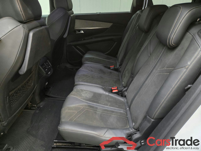 PEUGEOT 5008 1.2 PureTech Allure Pack #5