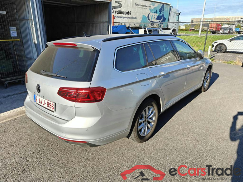 VOLKSWAGEN Passat Variant Dsl Passat SW 2.0 TDi SCR Style Business DSG #3