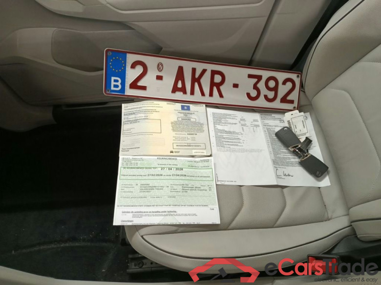 Volkswagen Tiguan Allspace 2.0 TDI SCR DSG7 4WD Highline 5d #4