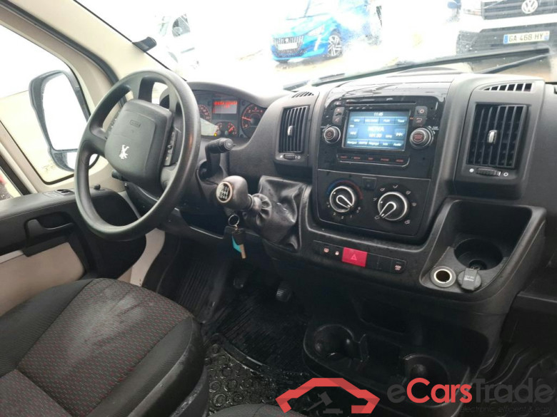 PEUGEOT Boxer / 2014 / 4P / Fourgon tôlé BLUEHDI 110 PREMIUM 335 L2H2 #5