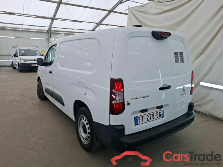 PEUGEOT Partner / 2018 / 4P / Fourgonnette BLUEHDI 100 S&S 950KG LONG ASPHALT #2