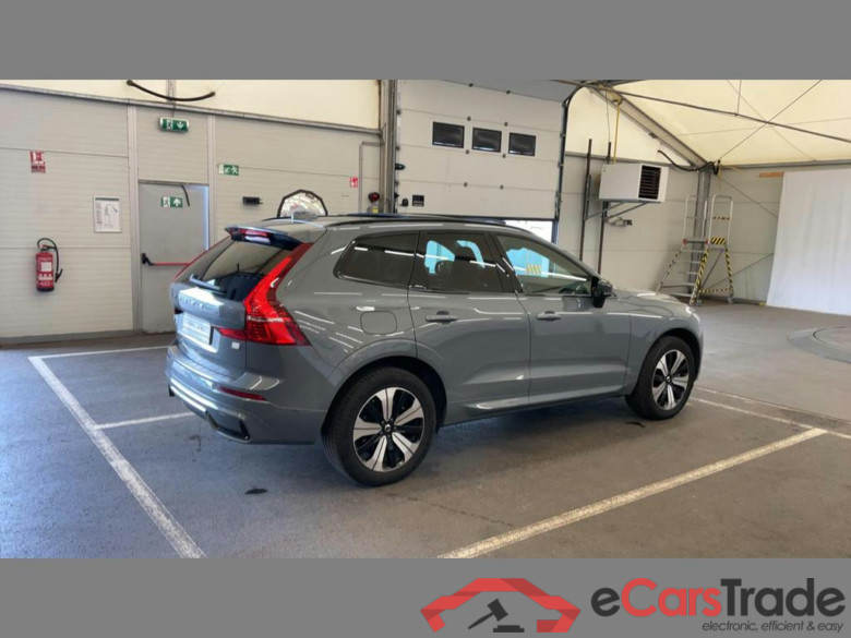 VOLVO XC60 PHEV XC60 2.0 T6 PHEV AWD Plus Dark (257kW) #4