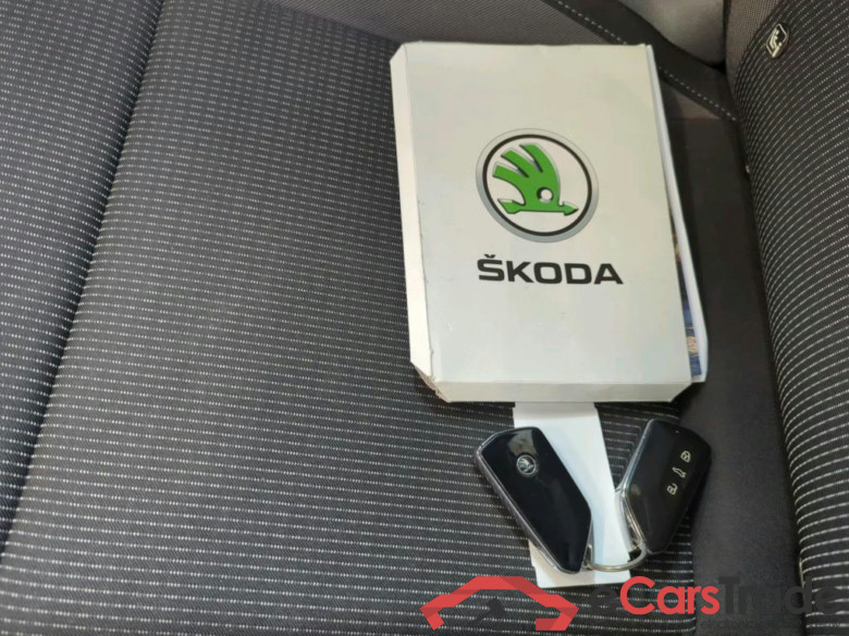 SKODA Octavia Combi 81 kW #6