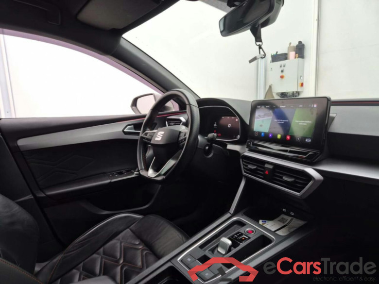 SEAT Leon Sportstourer 1.5 eTSI FR Bns Int. DSG #3