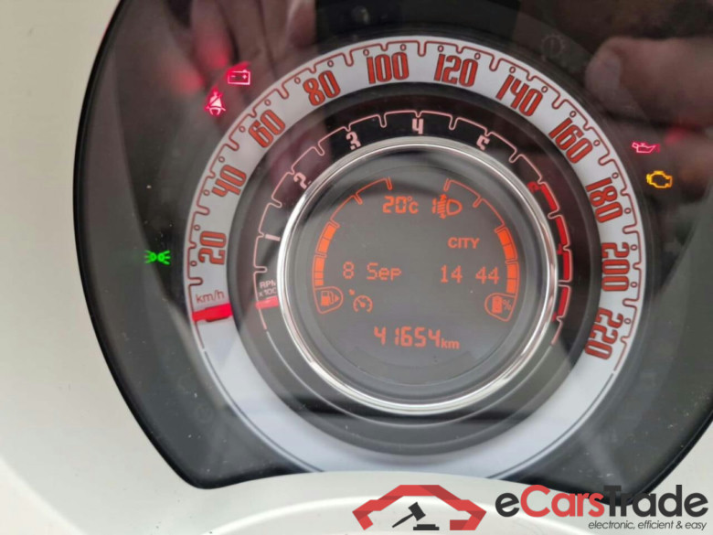 FIAT 500 1.0 Hybrid Cult #6