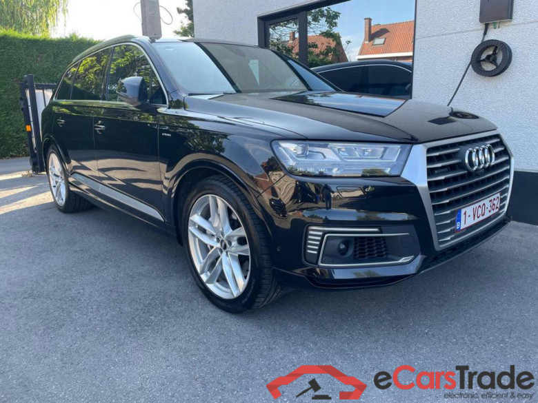 AUDI Q7 Dsl e-tron (PHEV) Q7 e-tron 3.0 TDi V6 Quattro e-tron Tiptronic (275 kW)