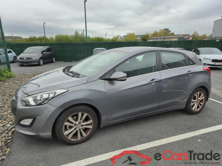 HYUNDAI i30 i30 1.4i Comfort #1