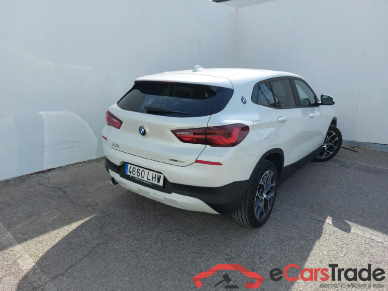 BMW X2 / 2017 / 5P / todoterreno sDrive18i (CX) #2