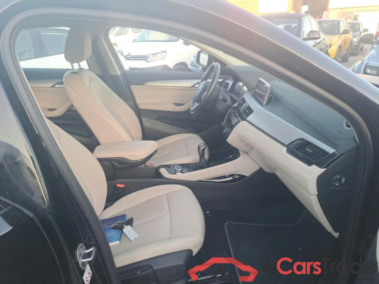 BMW X2 / 2017 / 5P / todoterreno sDrive18d #6
