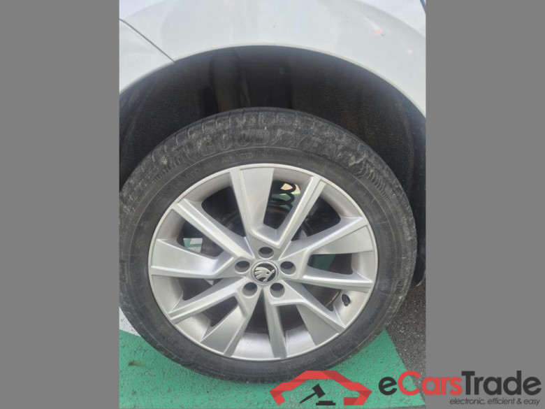 SKODA Kamiq 1.0 TSI Clever #6