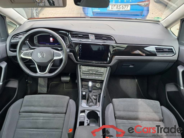 Volkswagen Touran  #4