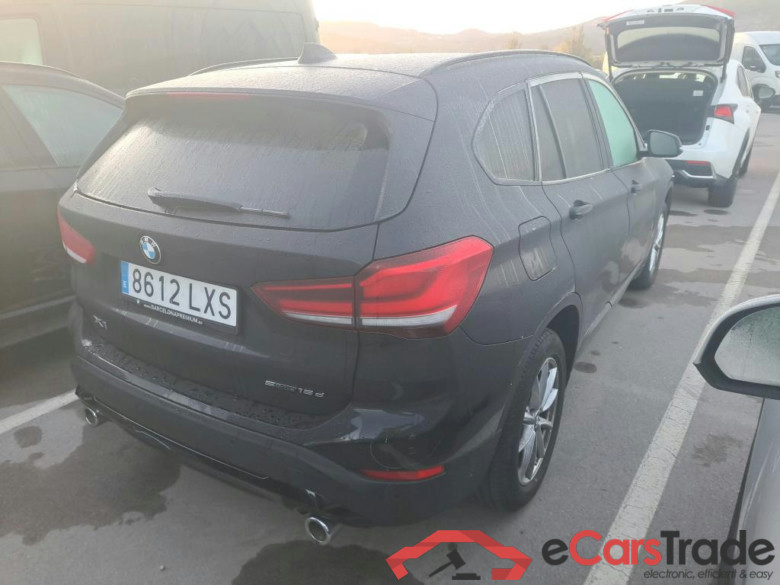 BMW X1 / 2019 / 5P / todoterreno sDrive18dA Corporate #2