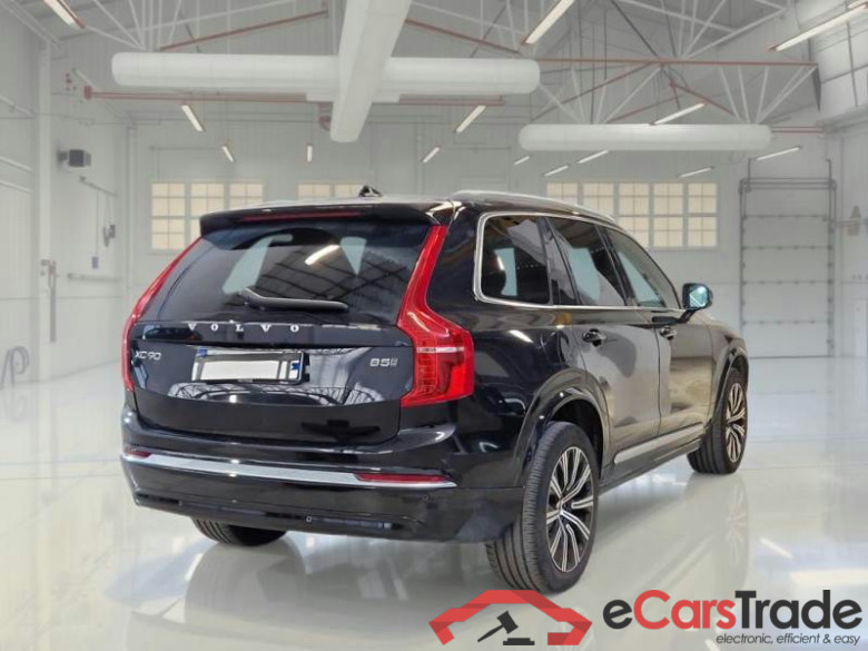VOLVO XC90 / 2014 / 5P / SUV B5 D AWD AUTOMATICO ULTIMATE BRIGHT #2