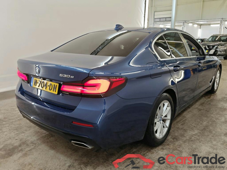 BMW 5 Serie Sedan 530e Business Edition Plus 4d #2