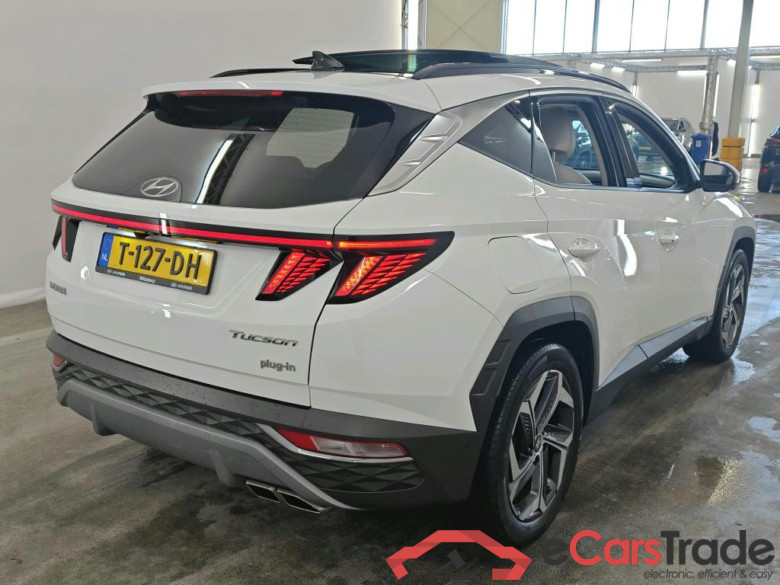 Hyundai Tucson 1.6 T-GDI PHEV Premium Sky 4WD Automaat 5d #2