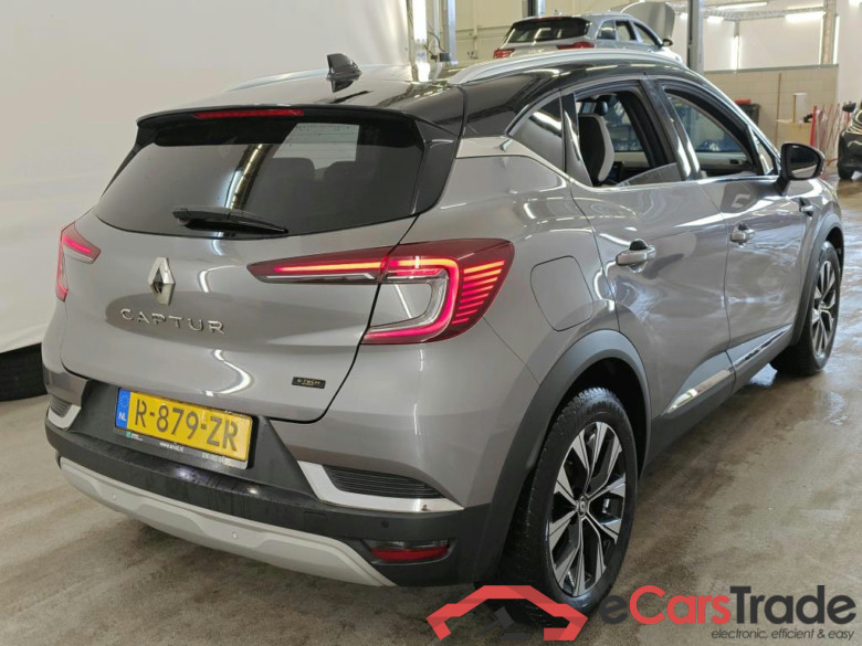 Renault Captur hybrid 145 Techno 5d #2