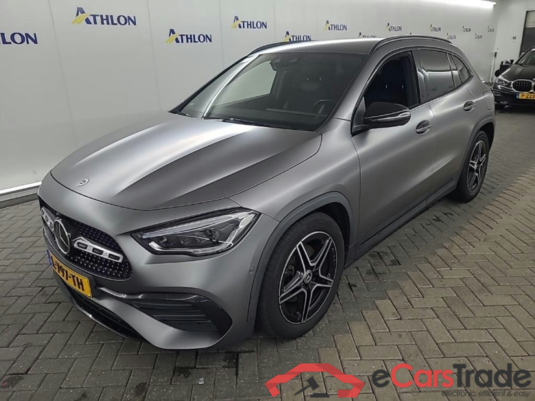 MERCEDES-BENZ GLA GLA 200 DCT 5D 120kW #1