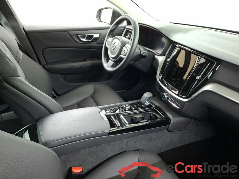 VOLVO V60 T6 AWD Plug-in Hybrid Core - Bright 5D 257kW #6