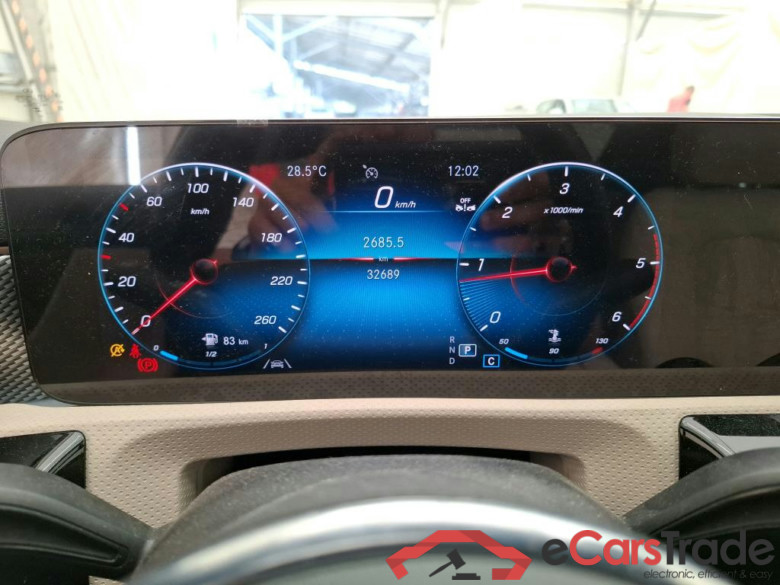 MERCEDES-BENZ CLA Coupe / 2019 / 4P / Coupé CLA 180 d Business Line BA8 #6