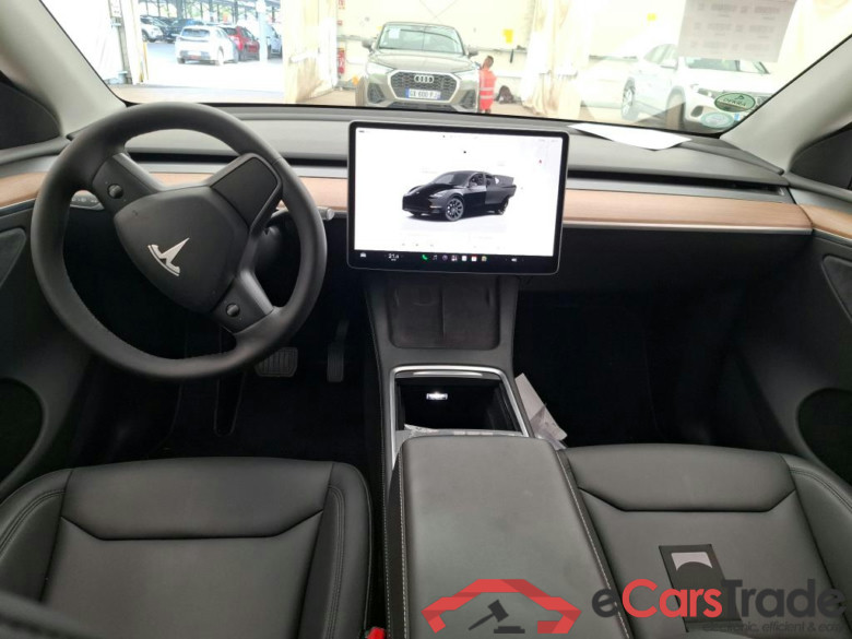 TESLA Model Y / 2020 / 5P / SUV Grande Autonomie Dual-Motor AWD #6