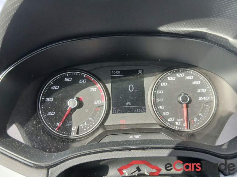 SEAT Ibiza / 2017 / 5P / berlina con portón 1.0 MPI 59kW (80CV) Reference Plus(SP) #4