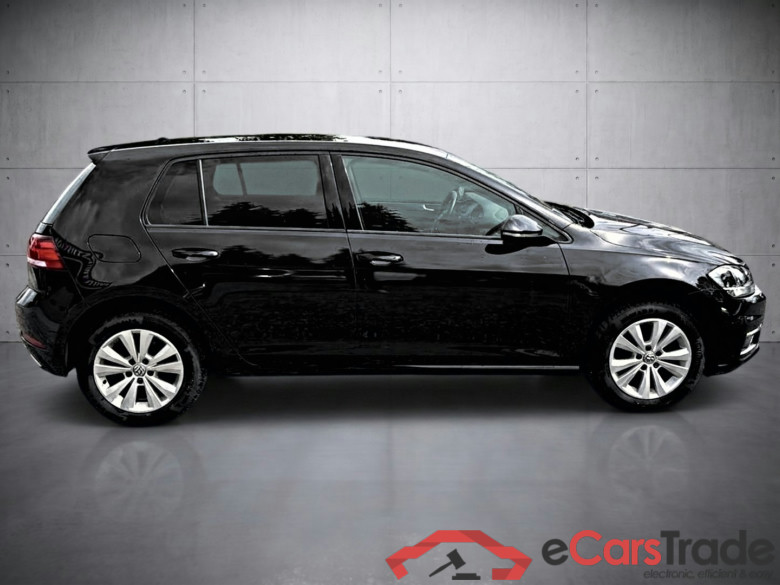 Volkswagen Golf Confortline Business 1.0 TSI 115 #4