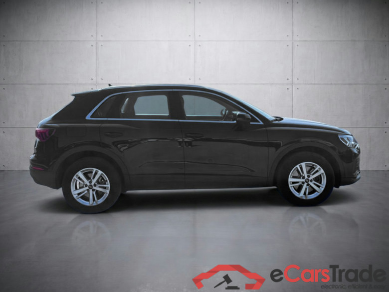 Audi Q3 Business Line 45 TFSI 245 S tronic 6 #4