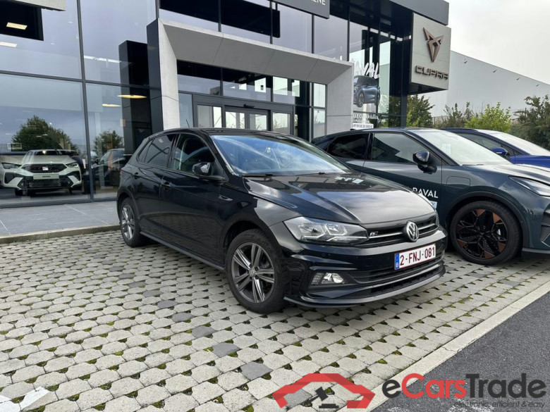VOLKSWAGEN Polo Polo Highline 1.0 70 kW (95 ch) 7 vitesses DSG