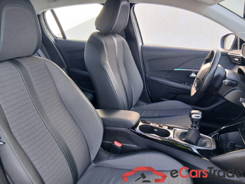 PEUGEOT 208 / 2019 / 5P / berlina con portón PureTech 73kW (100CV) Allure (AC) #6
