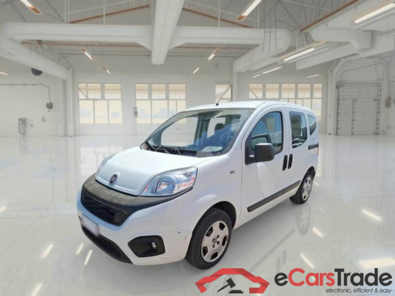 FIAT QUBO / 2016 / 5P / MONOVOLUME 1.4 8V 77CV EASY NATURAL POWER E6