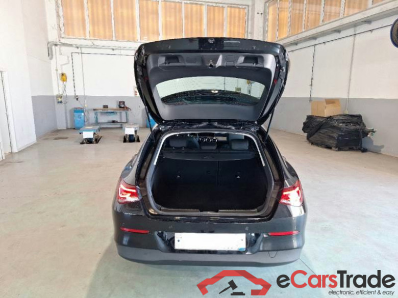 MERCEDES-BENZ CLA SHOOTING BRAKE / 2019 / 5P / STATION WAGON CLA 200 D AUTOMATIC BUSINESS EXTRA #5