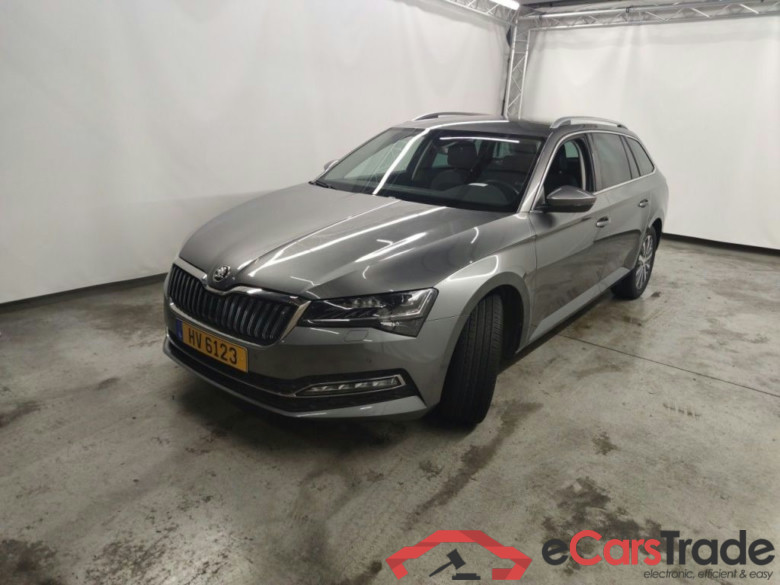 SKODA SUPERB COMBI - 2019 2.0 TSI 190hp Style DSG 5d