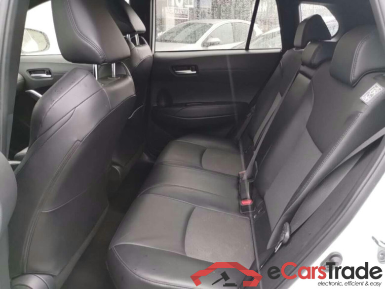 TOYOTA Corolla Cross Hybrid 140 Style #5