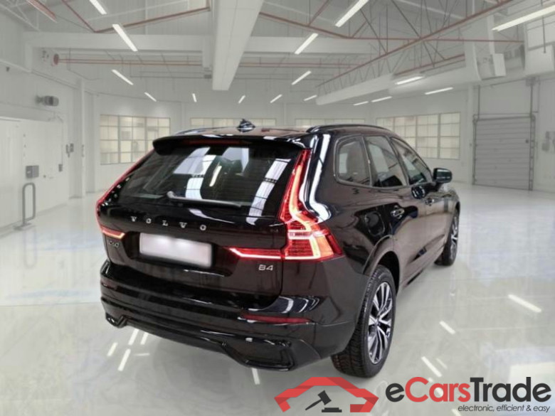 VOLVO XC60 / 2021 / 5P / SUV B4 D AUTOMATICO PLUS DARK