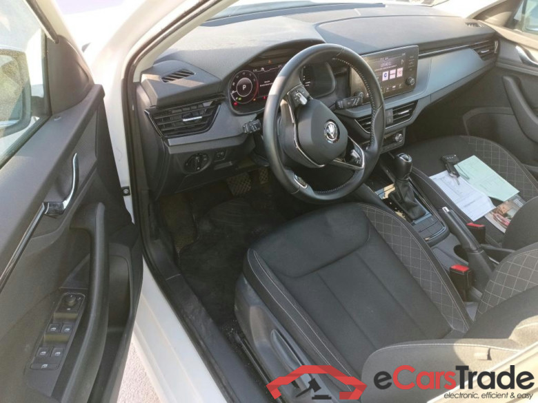 SKODA KAMIQ 1.0 TSI 81kW (110CV) DSG Ambition #3