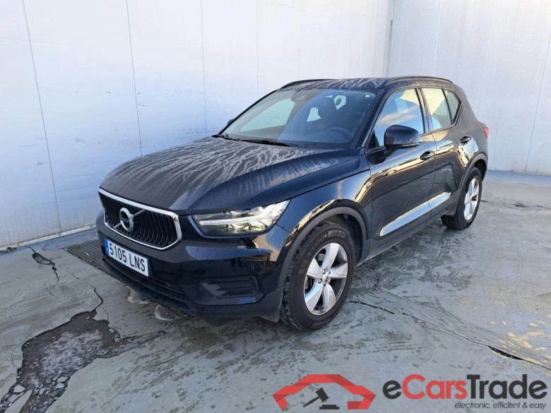 VOLVO XC40 / 2017 / 5P / todoterreno 1.5 T2 Momentum Core