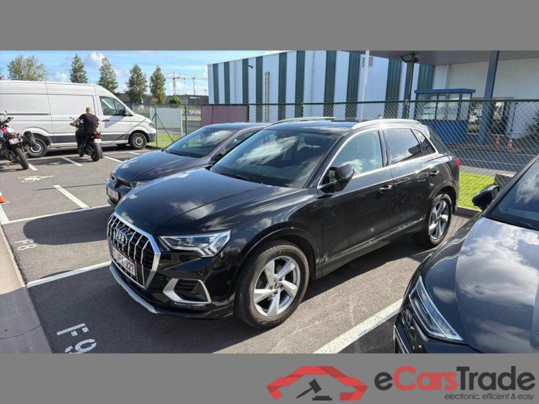 AUDI Q3 35 TFSI Advanced S tronic