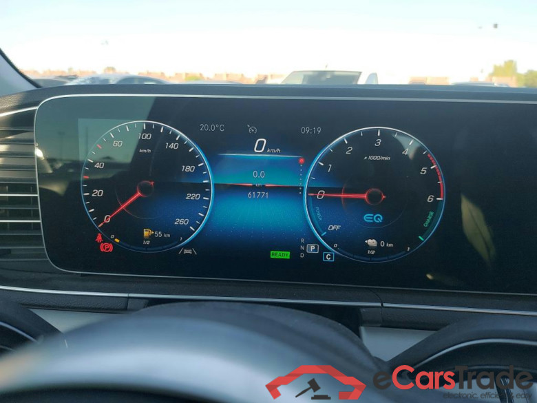 MERCEDES-BENZ GLE / 2018 / 5P / todoterreno GLE 350 de 4MATIC (Híbrido Enchufable) #4