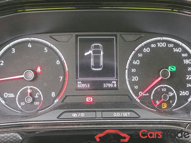 VOLKSWAGEN T-Cross / 2018 / 5P / todoterreno Advance 1.0 TSI 85kW (115CV) DSG (AC) #5
