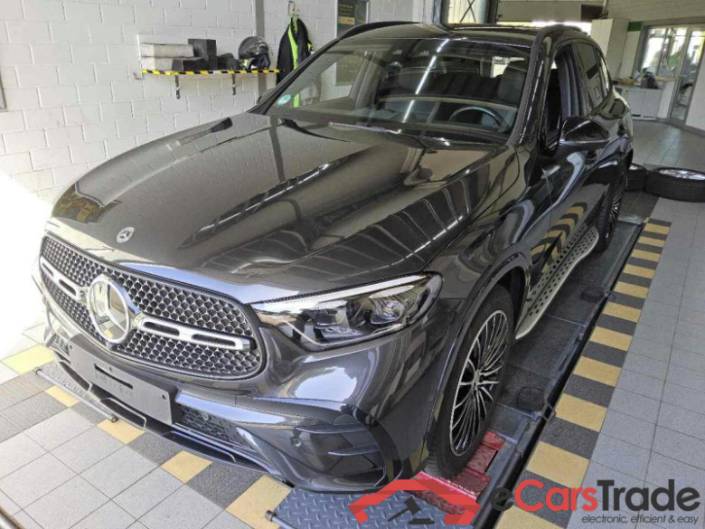 Mercedes-Benz GLC (BM 254)(06.2022->) DE - SUV5 GLC 200 EU6d, 4Matic AMG Line, 2022 - 2024