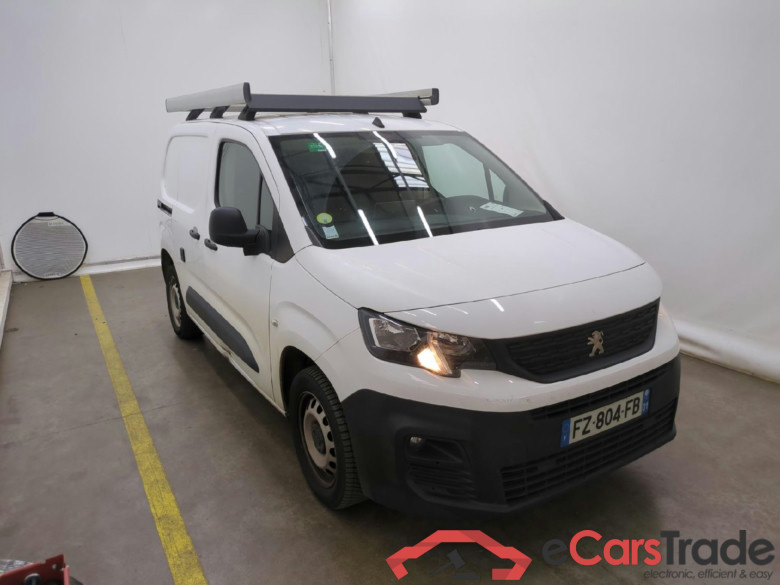 PEUGEOT Partner / 2018 / 4P / Fourgonnette BHDI 100 S&S 100 S&S 1000KG STD ASPHALT #4