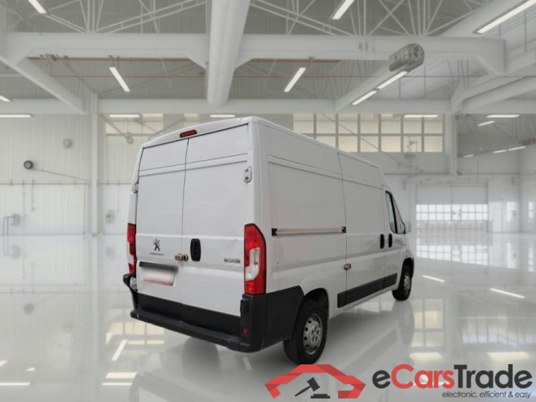 PEUGEOT BOXER / 2014 / 4P / FURGONE 333 L2H2 2.2 BLUEHDI 140CV SeS #2