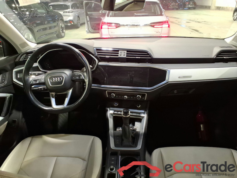 AUDI Q3 2.0 35 TDI S TRONIC S LINE BUSINESS EDIT #6